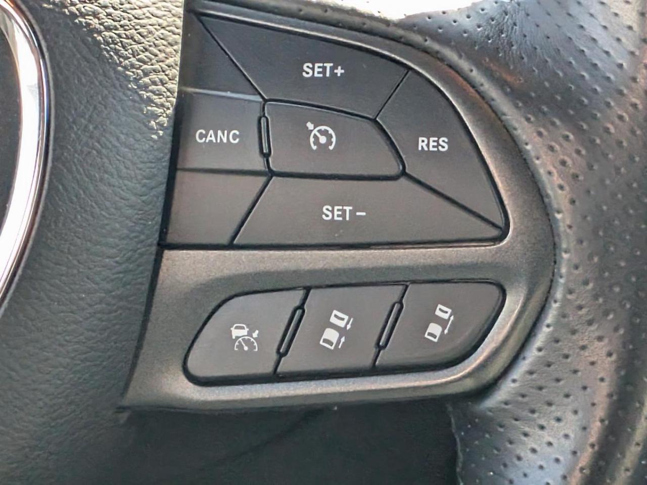 12725106