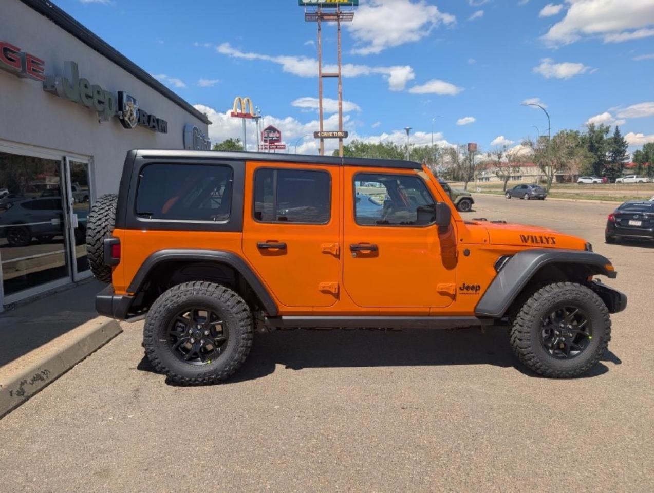 2025 Jeep Wrangler 4-DOOR WILLYS 4X4 2.0L TURBO AT Photo