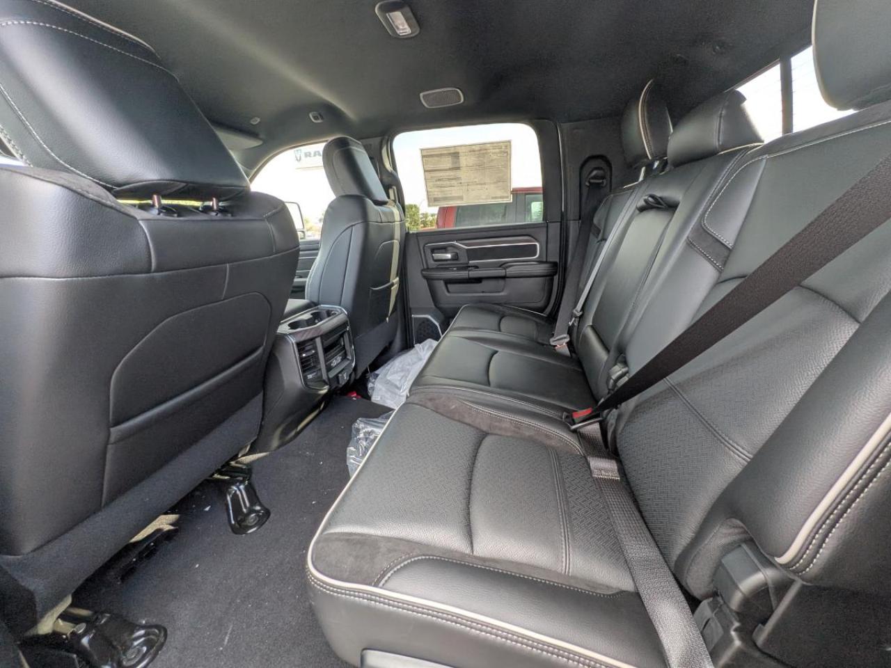 2025 RAM 2500 Laramie 4x4 Mega Cab 6'4" Box Photo