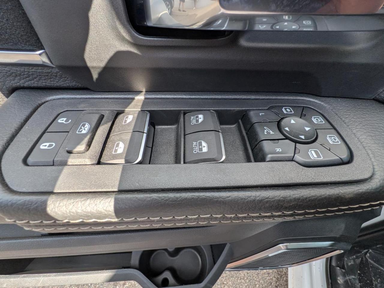 2025 RAM 2500 Laramie 4x4 Mega Cab 6'4" Box Photo