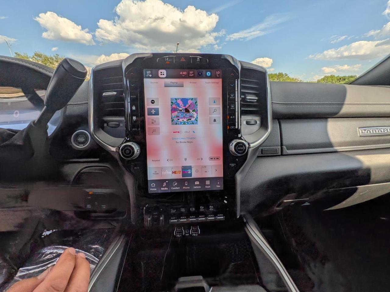 2025 RAM 2500 Laramie 4x4 Mega Cab 6'4" Box Photo