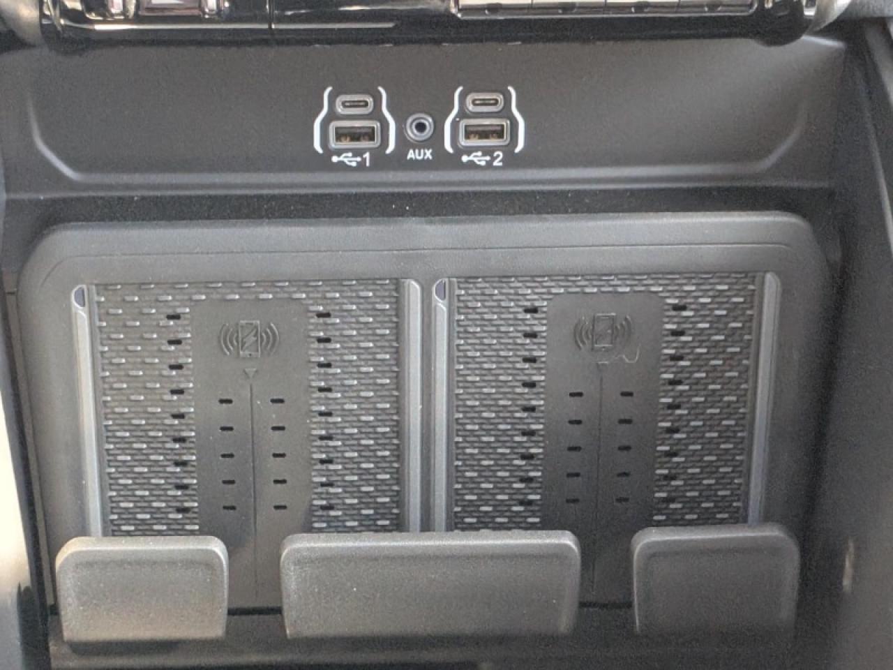 2025 RAM 3500 Laramie Photo