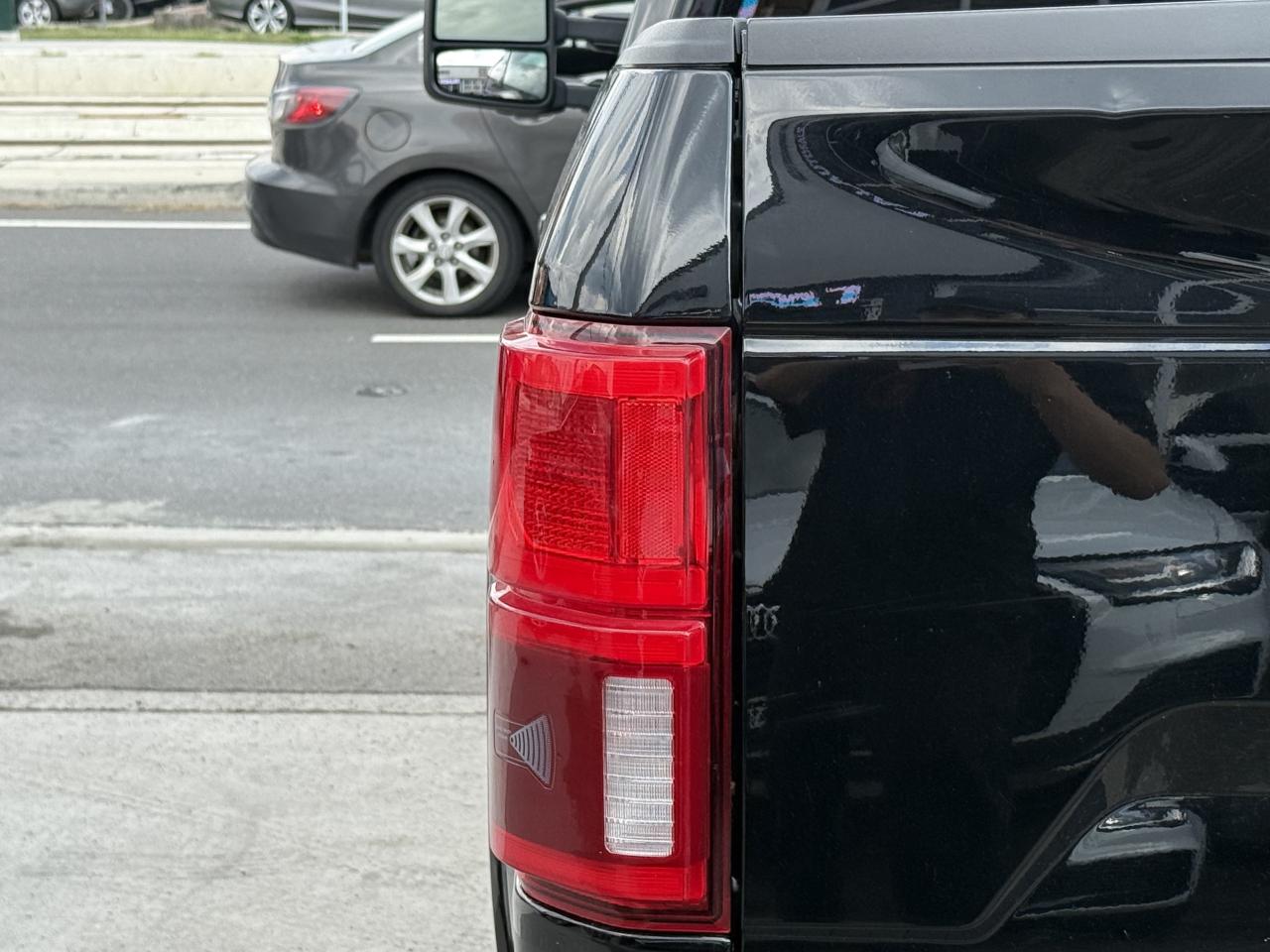 2018 Ford F-150 LARIAT SPORT | RED LEATHER | PANO | LOADED - Photo #11
