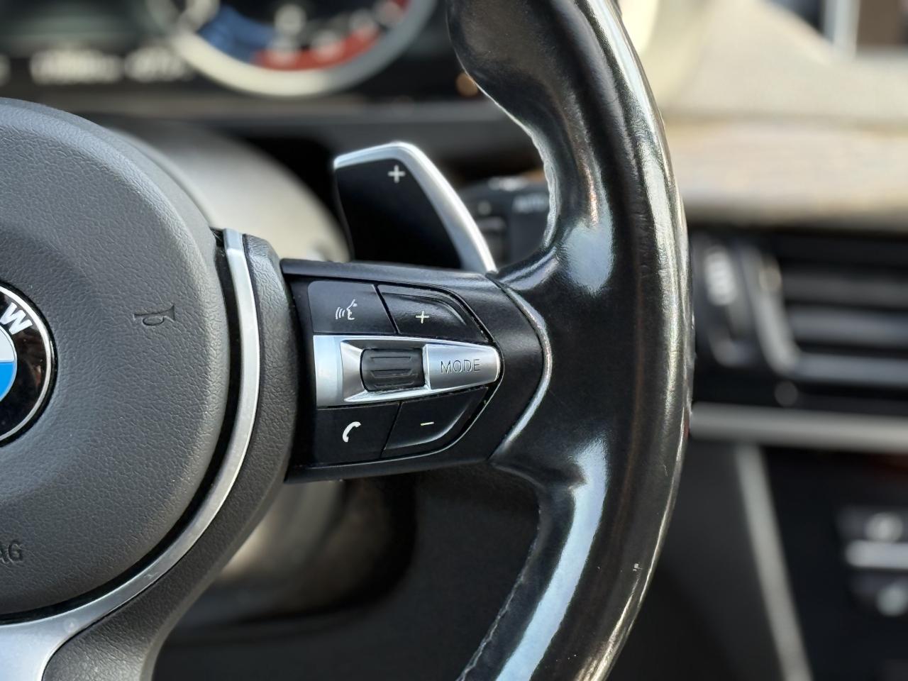 2016 BMW X5 //M SPORT | HARMAN KARDON | PANO | HEAD UP DISPLAY - Photo #17