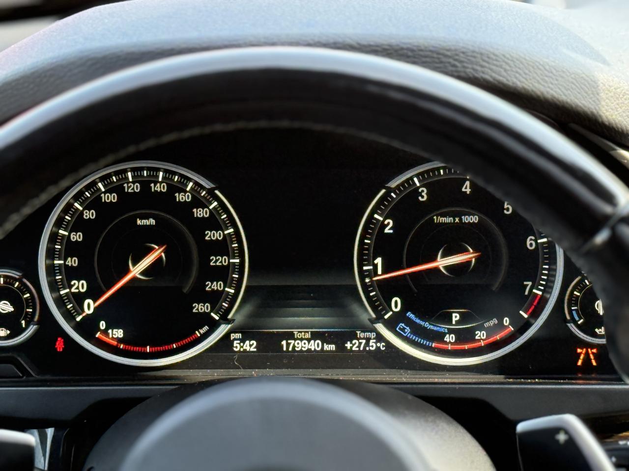 2016 BMW X5 //M SPORT | HARMAN KARDON | PANO | HEAD UP DISPLAY - Photo #19