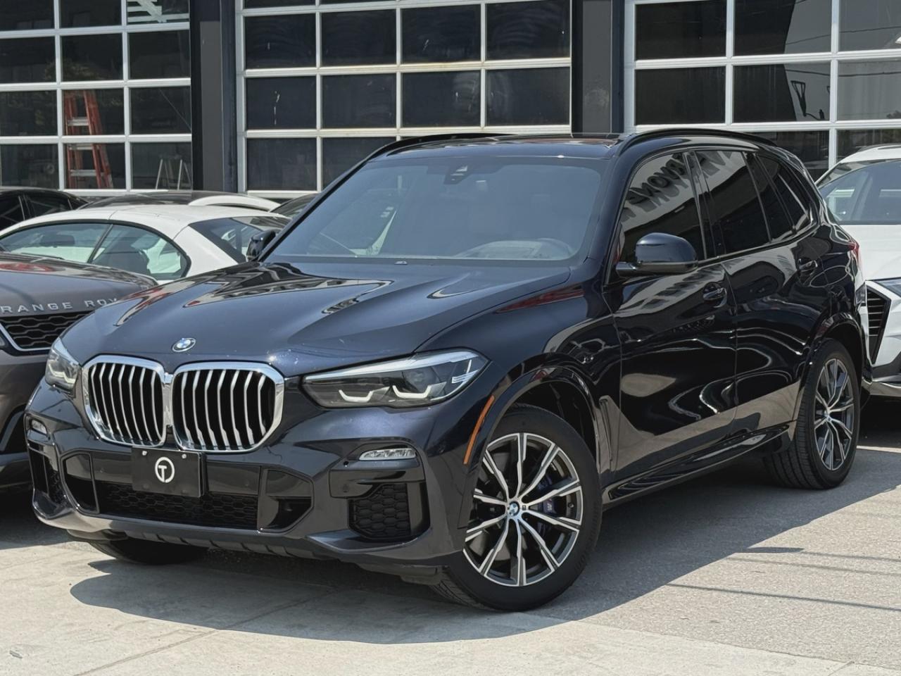 2019 BMW X5 ﻿//M SPORT | SKY LOUNGE | PANO | HEAD UP DISPLAY - Photo #4