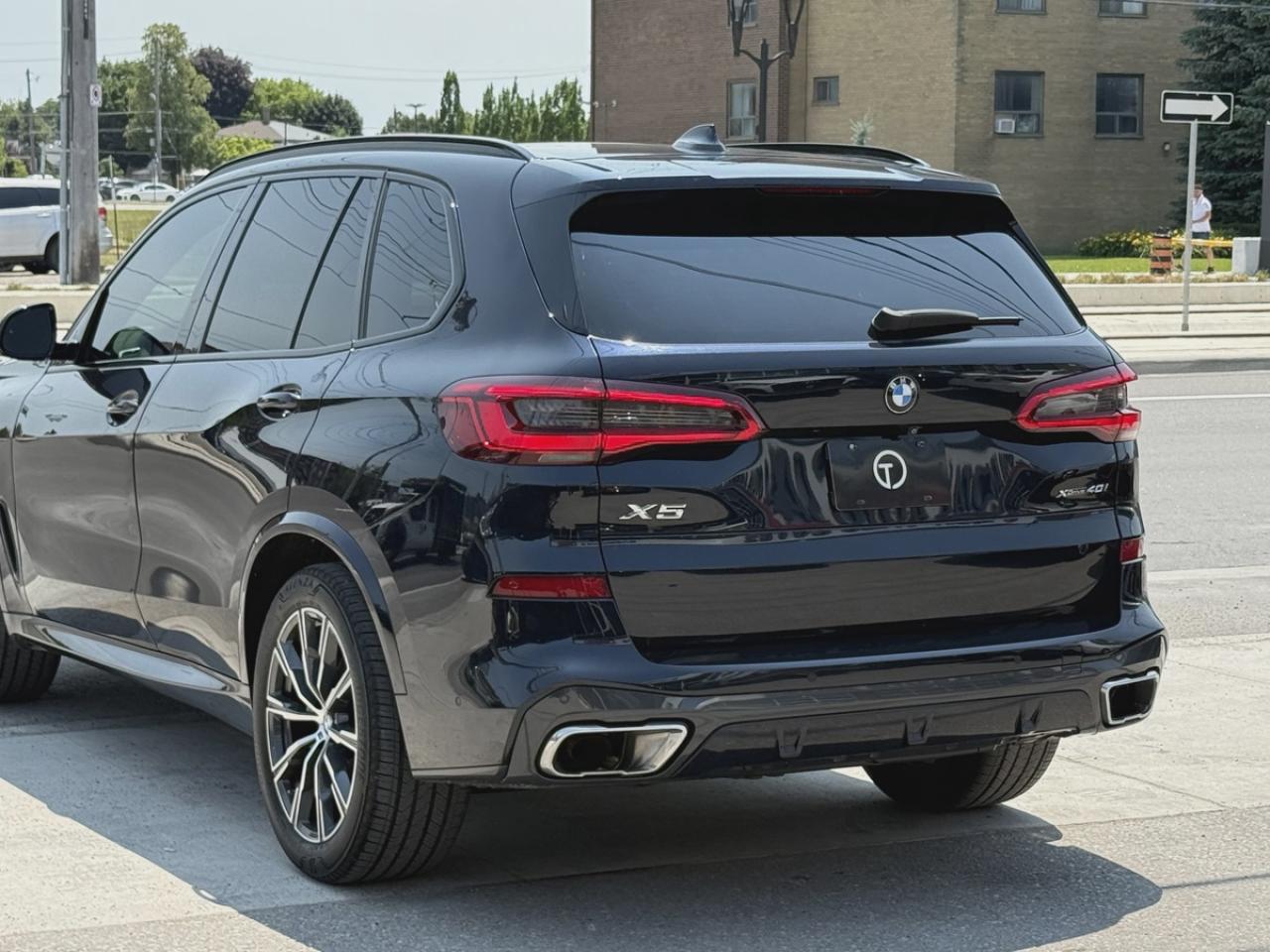 2019 BMW X5 ﻿//M SPORT | SKY LOUNGE | PANO | HEAD UP DISPLAY - Photo #13