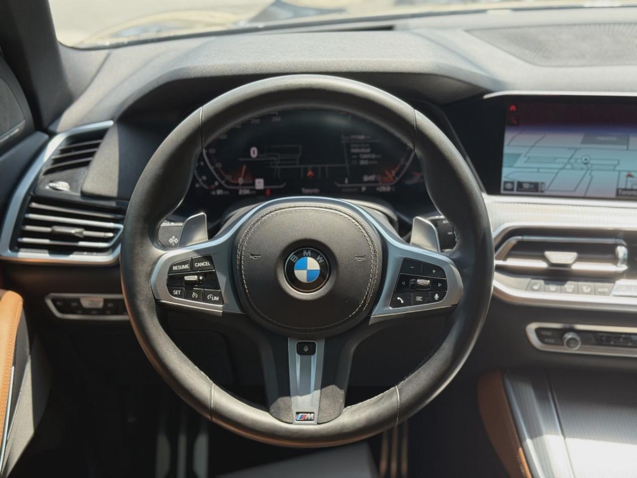 2019 BMW X5 ﻿//M SPORT | SKY LOUNGE | PANO | HEAD UP DISPLAY - Photo #17