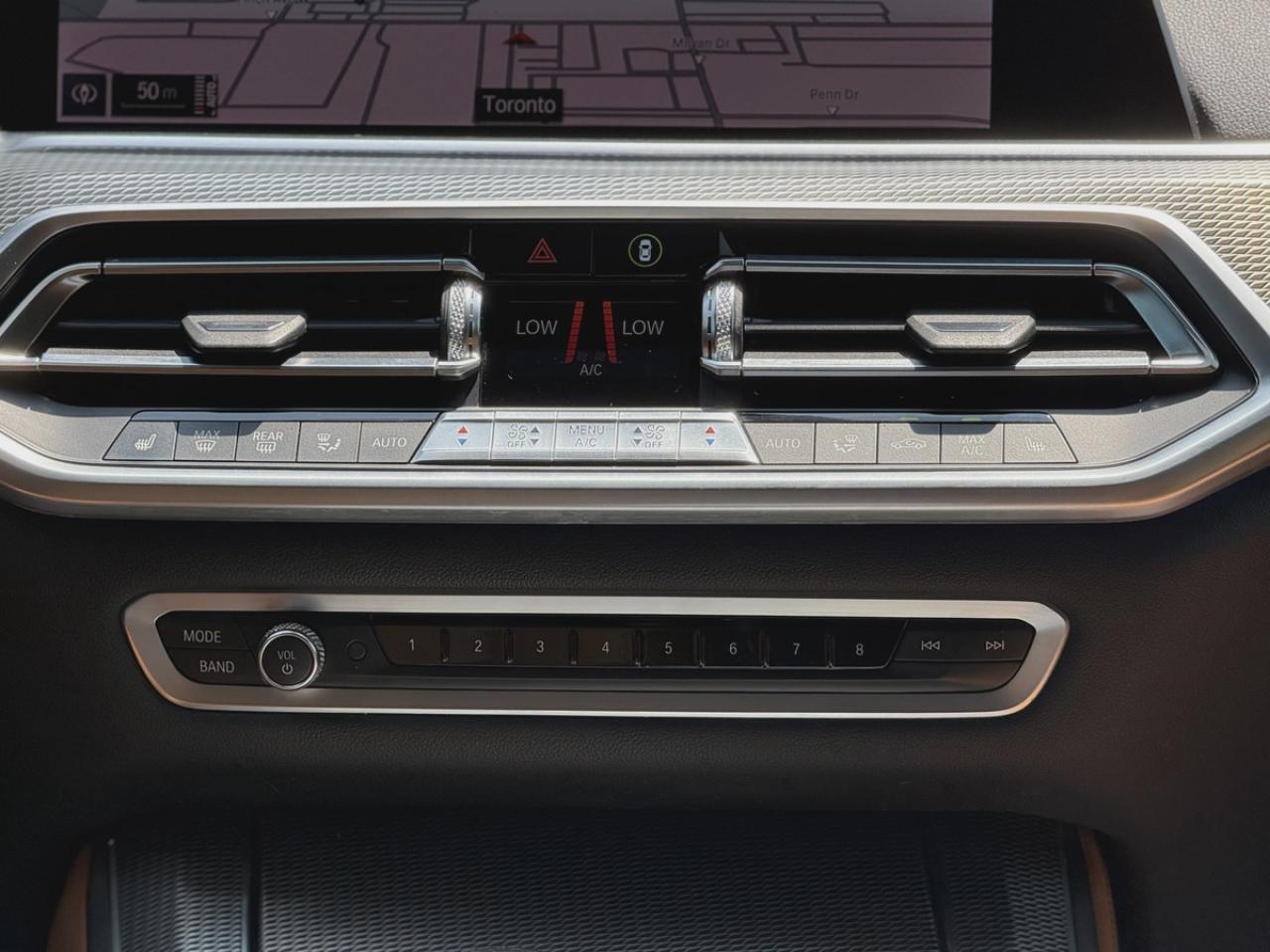 2019 BMW X5 ﻿//M SPORT | SKY LOUNGE | PANO | HEAD UP DISPLAY - Photo #23