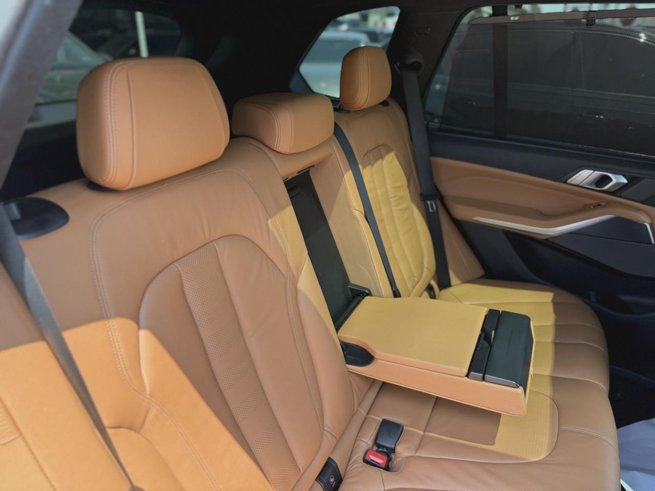2019 BMW X5 ﻿//M SPORT | SKY LOUNGE | PANO | HEAD UP DISPLAY - Photo #35