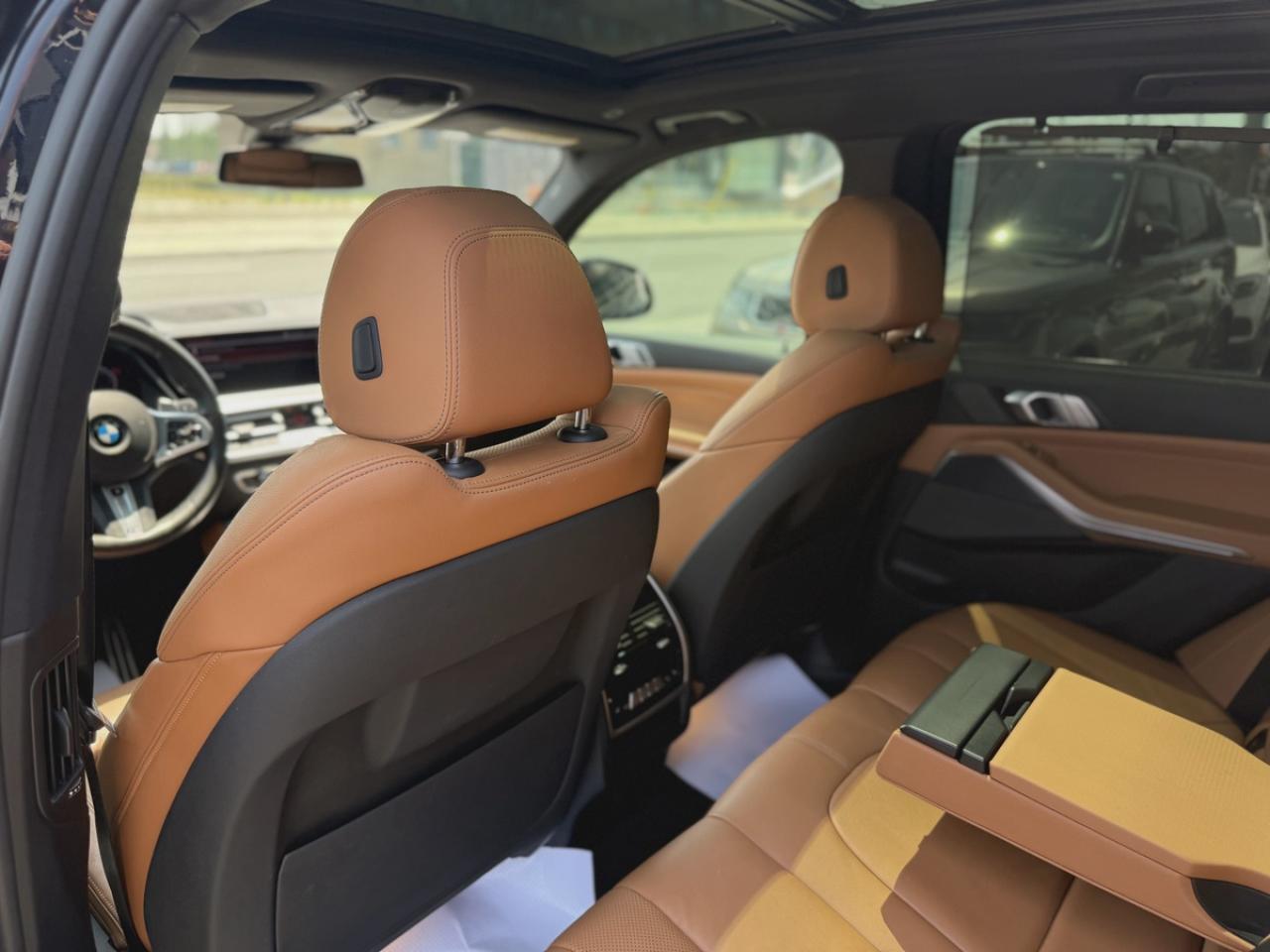 2019 BMW X5 ﻿//M SPORT | SKY LOUNGE | PANO | HEAD UP DISPLAY - Photo #38
