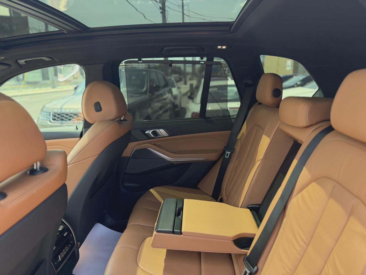 2019 BMW X5 ﻿//M SPORT | SKY LOUNGE | PANO | HEAD UP DISPLAY - Photo #39