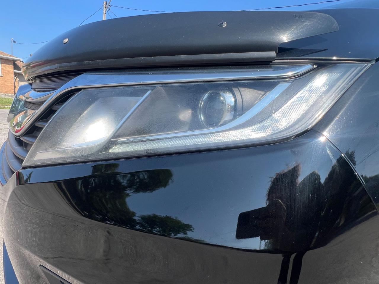 2018 Honda Odyssey EX-RES Auto - Photo #6