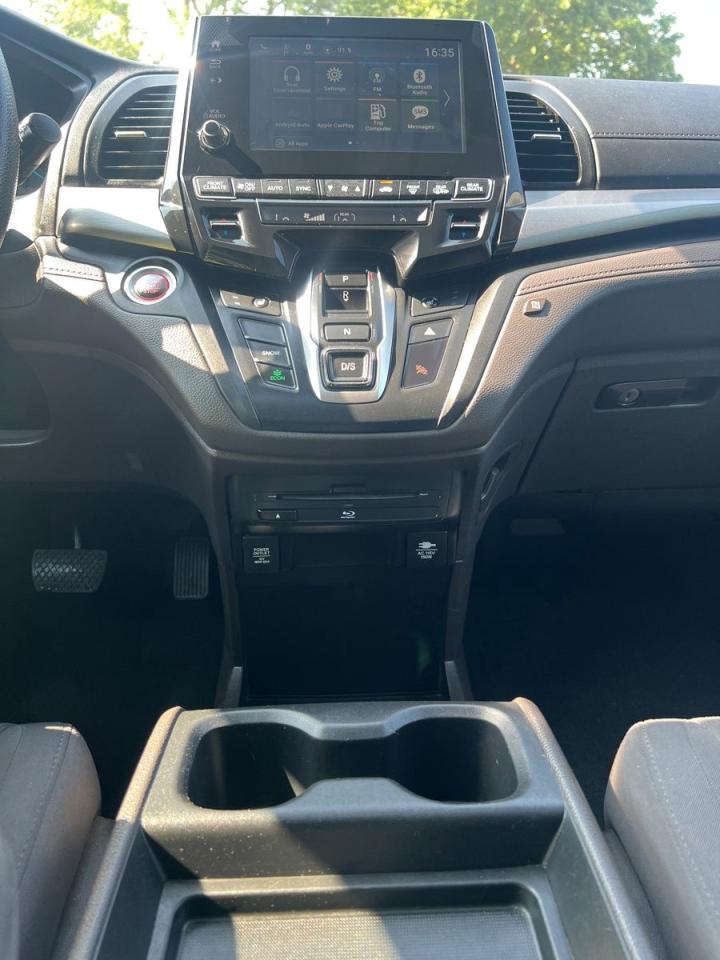 2018 Honda Odyssey EX-RES Auto - Photo #24