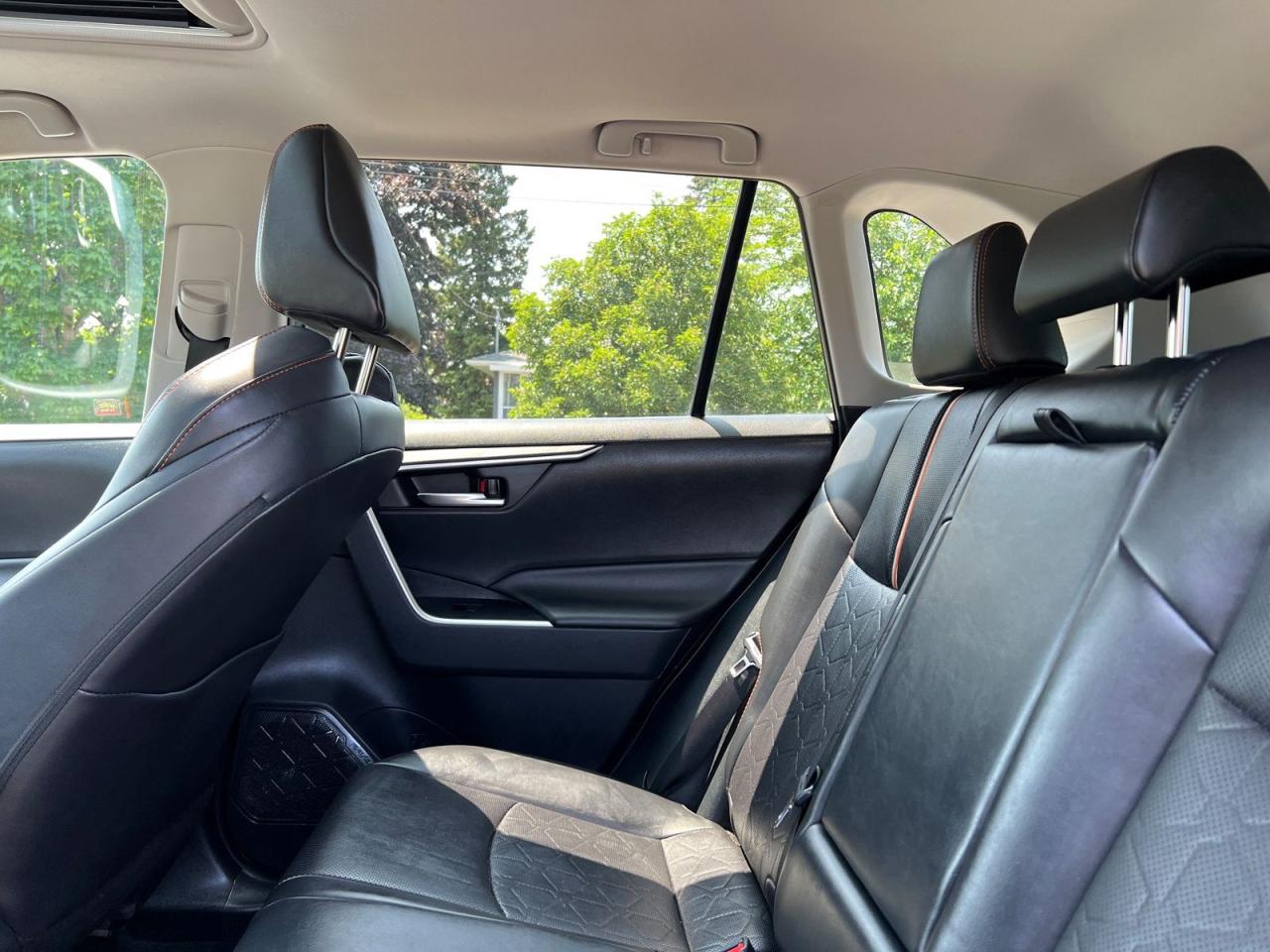 2019 Toyota RAV4 TRAIL - Photo #14