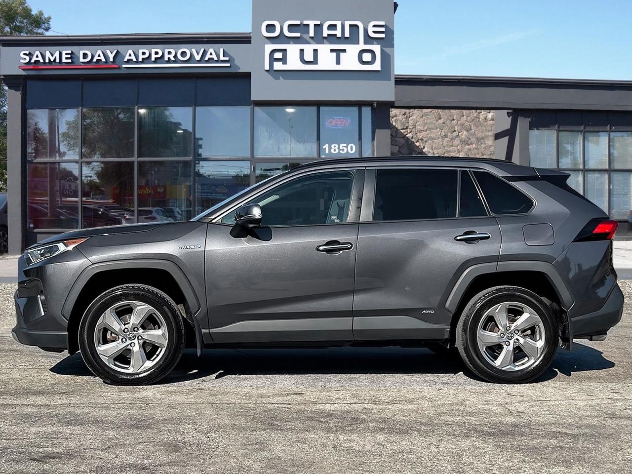 2019 Toyota RAV4 Hybrid Limited - Photo #3