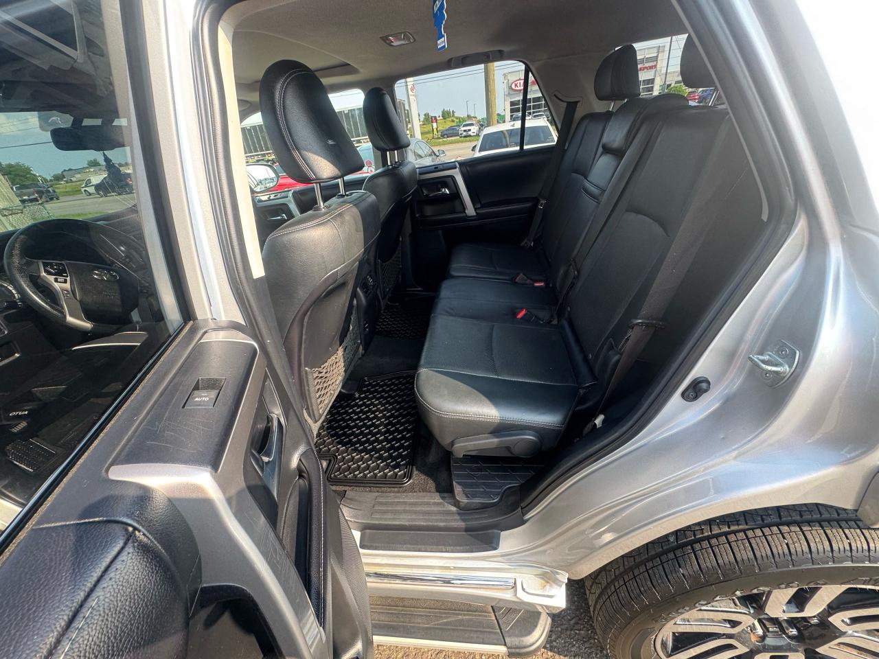2016 Toyota 4Runner SR5 - Photo #15