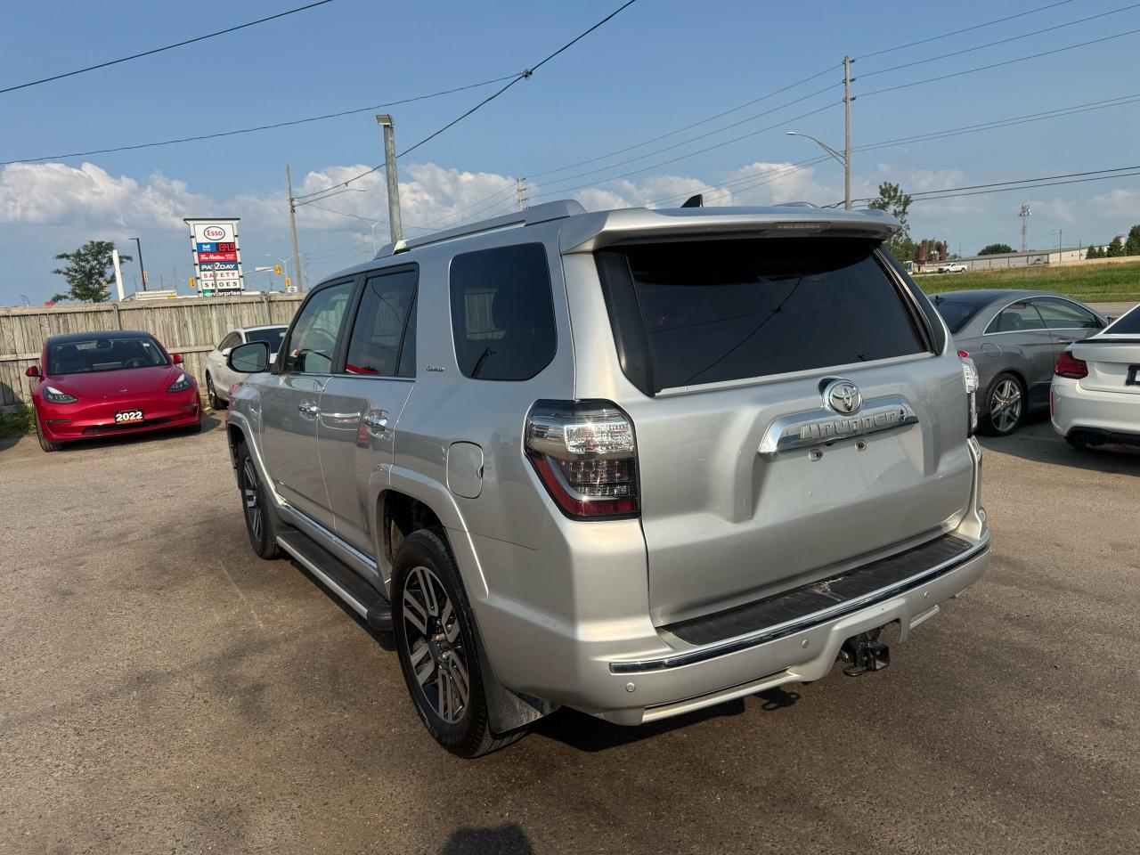 2016 Toyota 4Runner SR5 - Photo #3