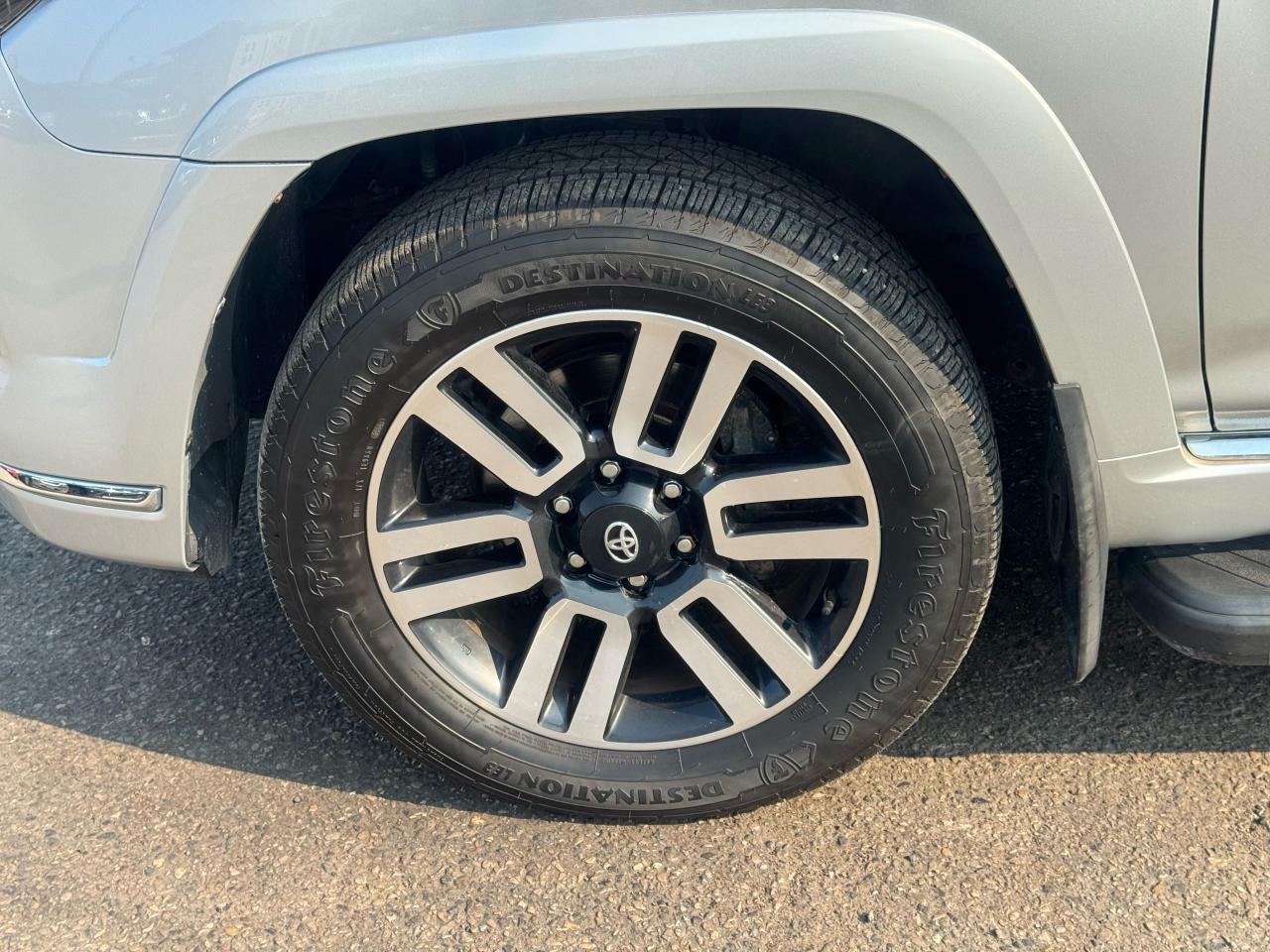 2016 Toyota 4Runner SR5 - Photo #12