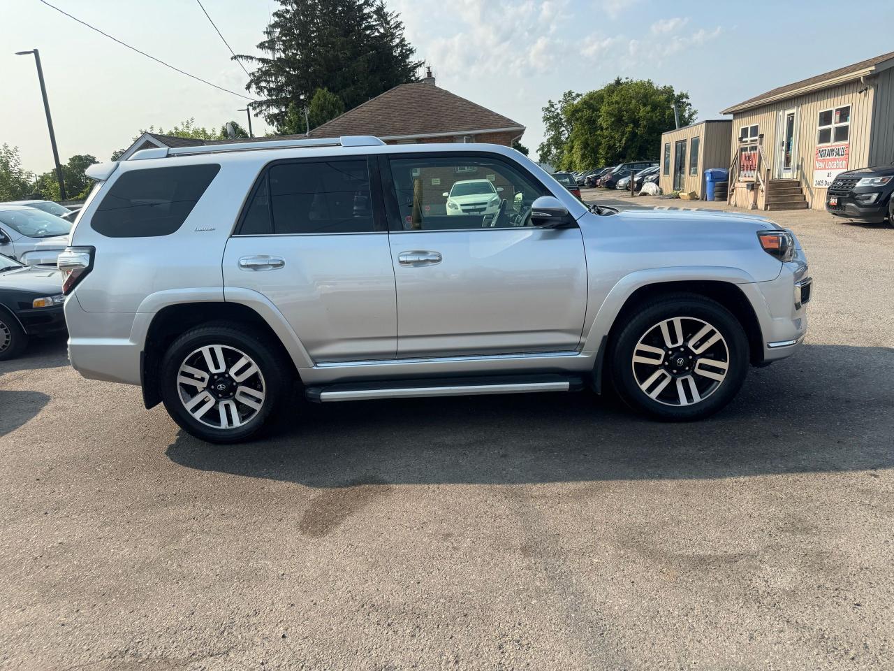 2016 Toyota 4Runner SR5 - Photo #6