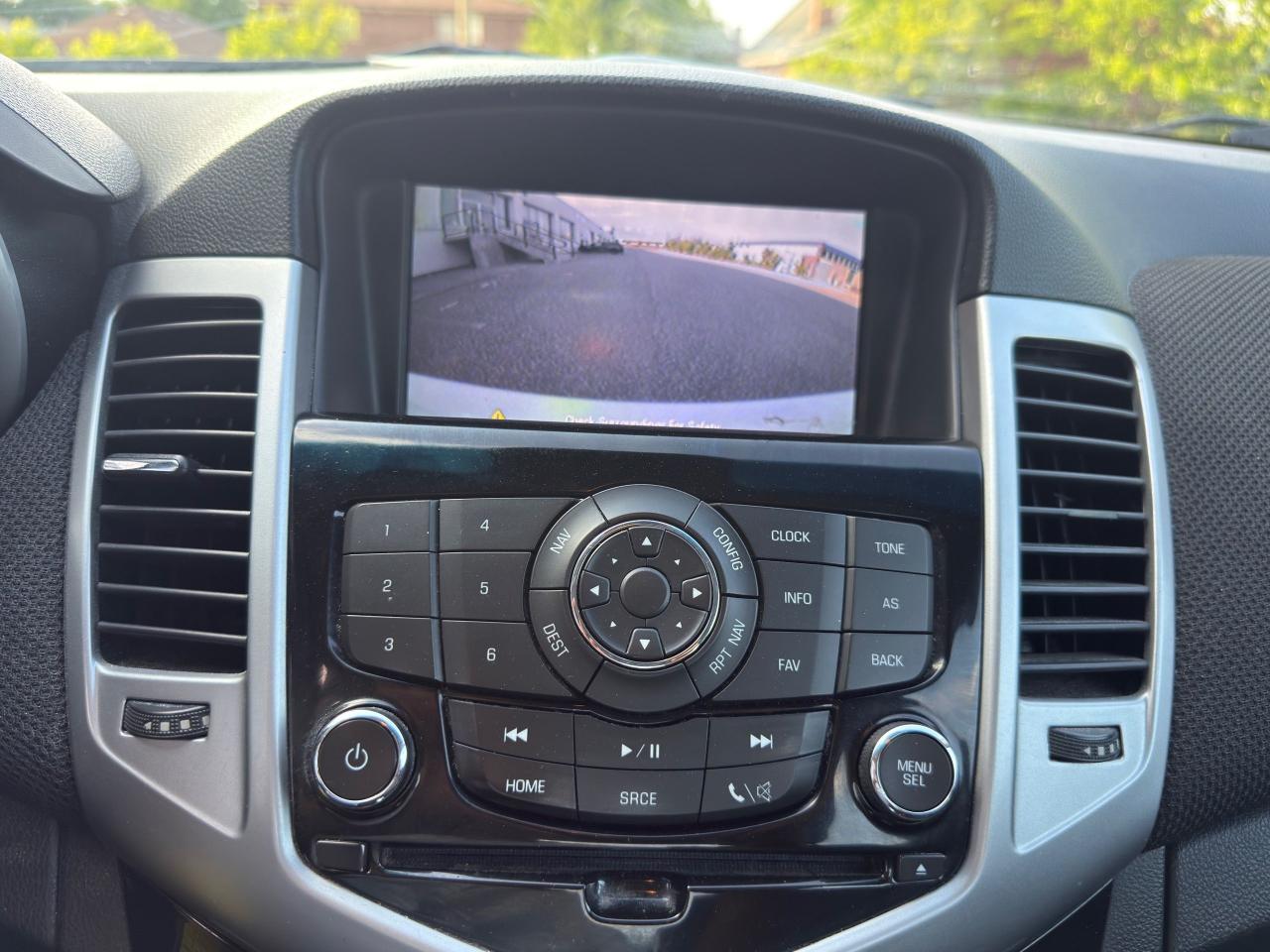 2014 Chevrolet Cruze 2LT - Photo #15