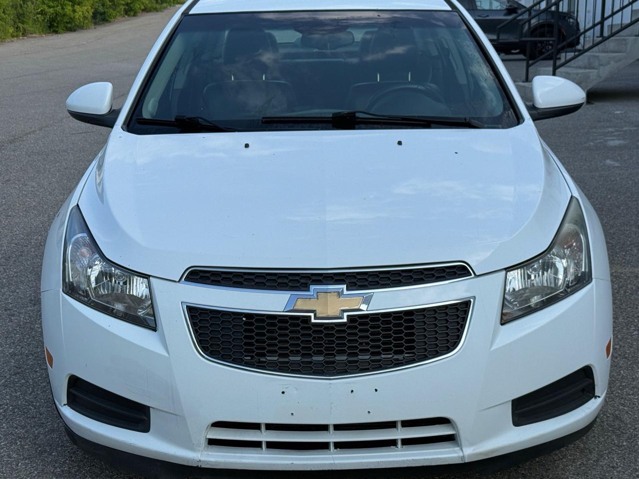 2014 Chevrolet Cruze 2LT - Photo #2