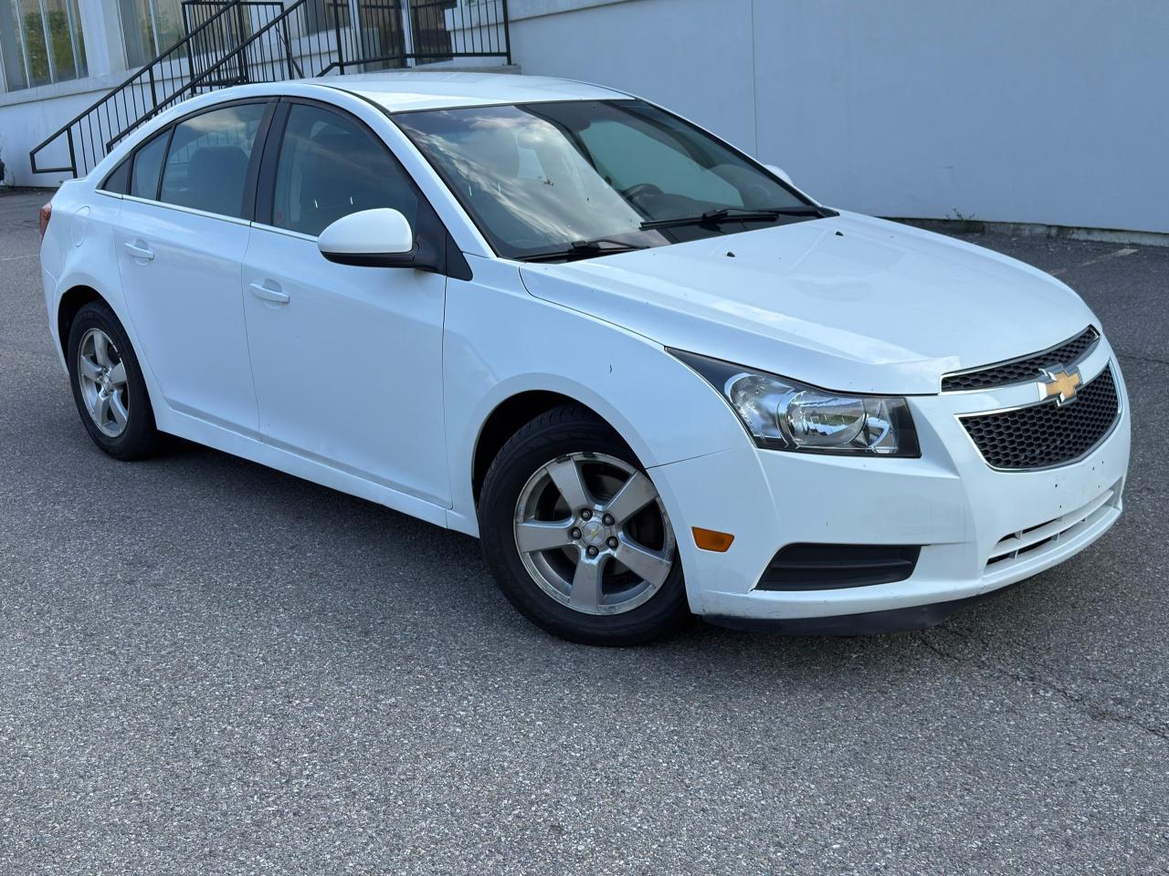 2014 Chevrolet Cruze 2LT - Photo #3