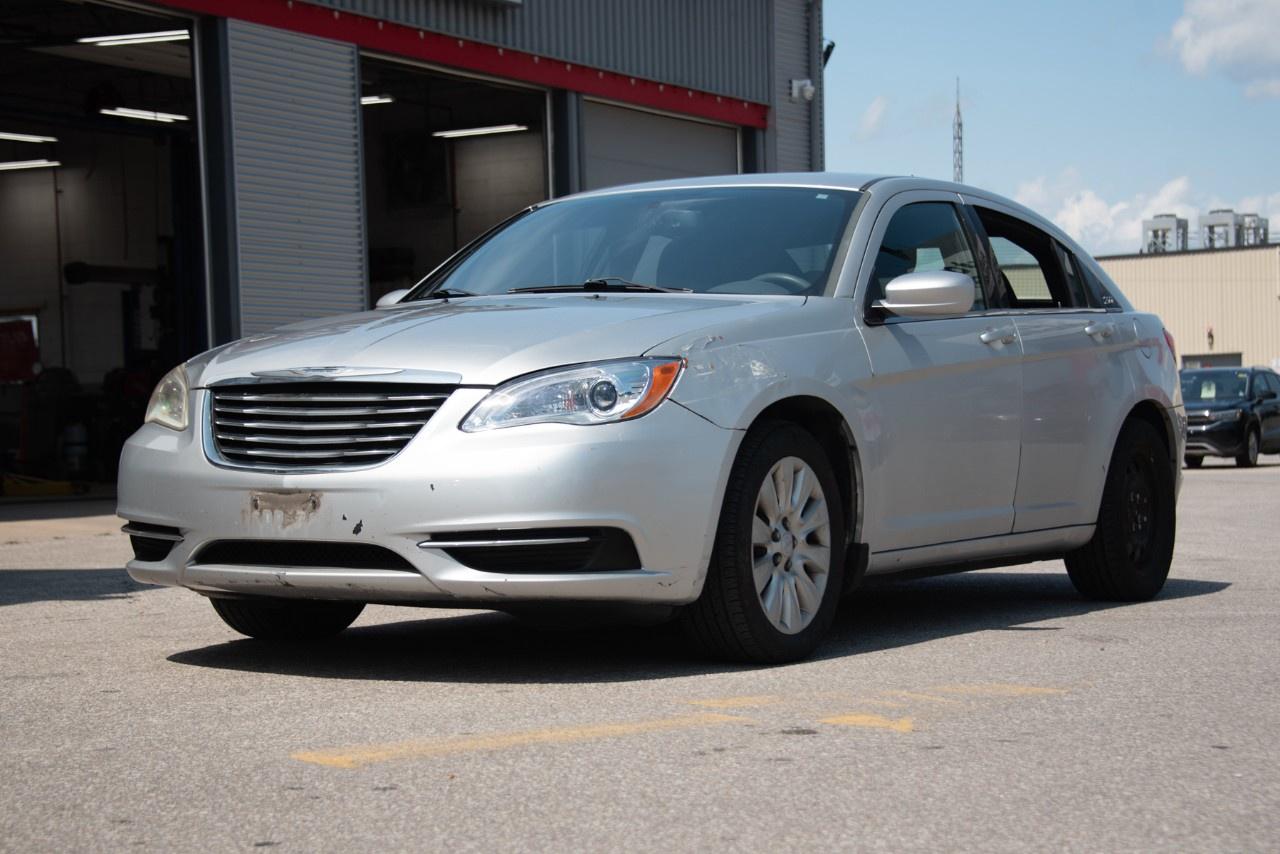 Used 2012 Chrysler 200  for sale in Chatham, ON
