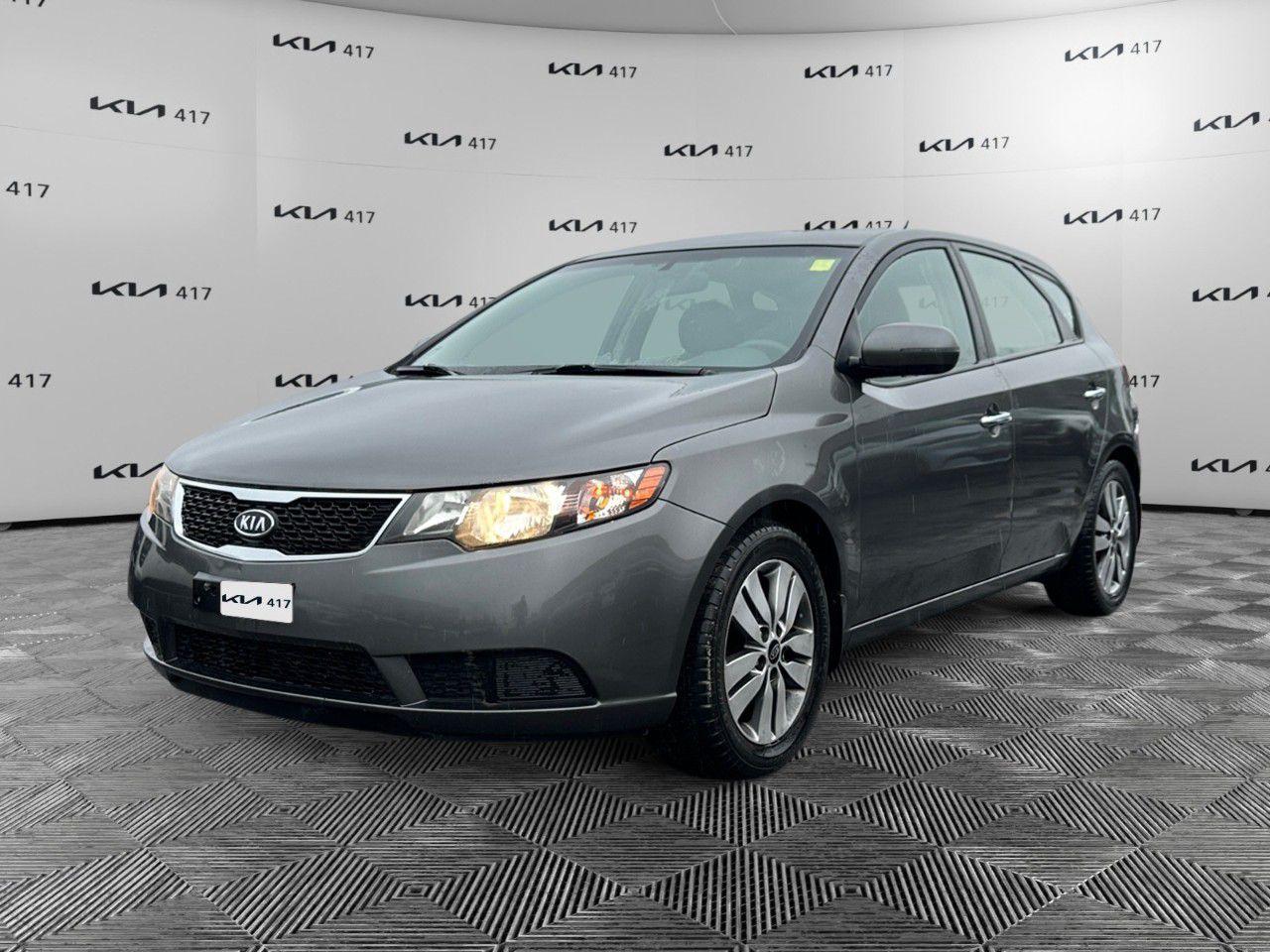 Used 2013 Kia Forte5 2.0 EX AT for sale in Gloucester, ON