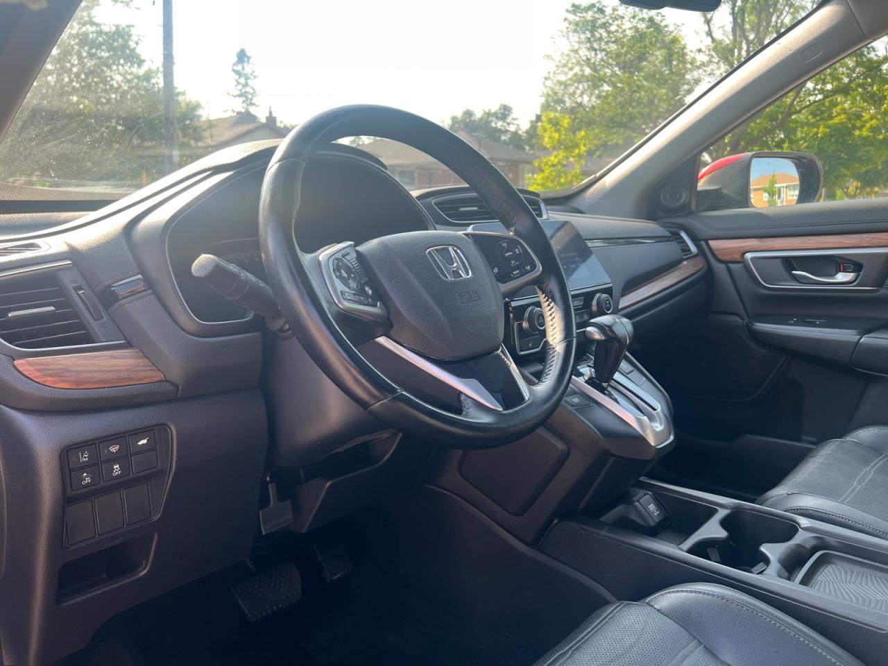 2017 Honda CR-V Touring AWD - Photo #15