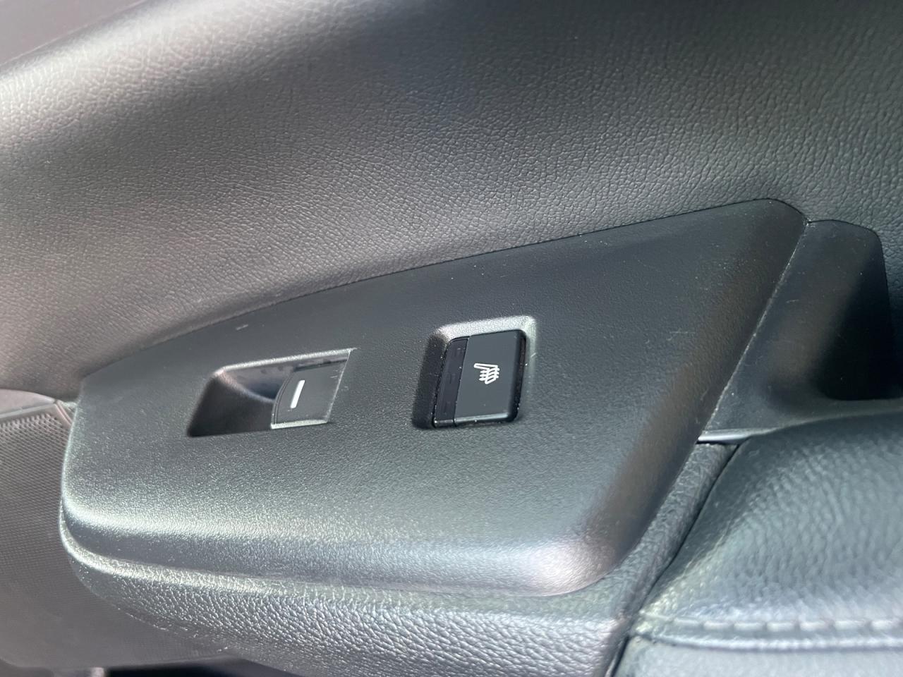 2017 Honda CR-V Touring AWD - Photo #14