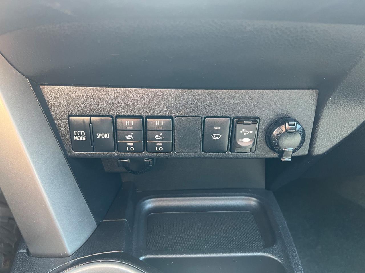 2018 Toyota RAV4 LE - Photo #22