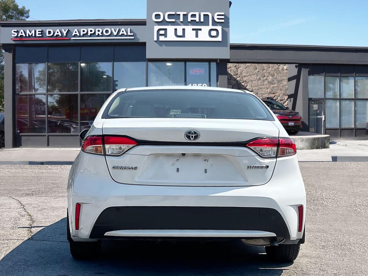 2020 Toyota Corolla Hybrid - Photo #5