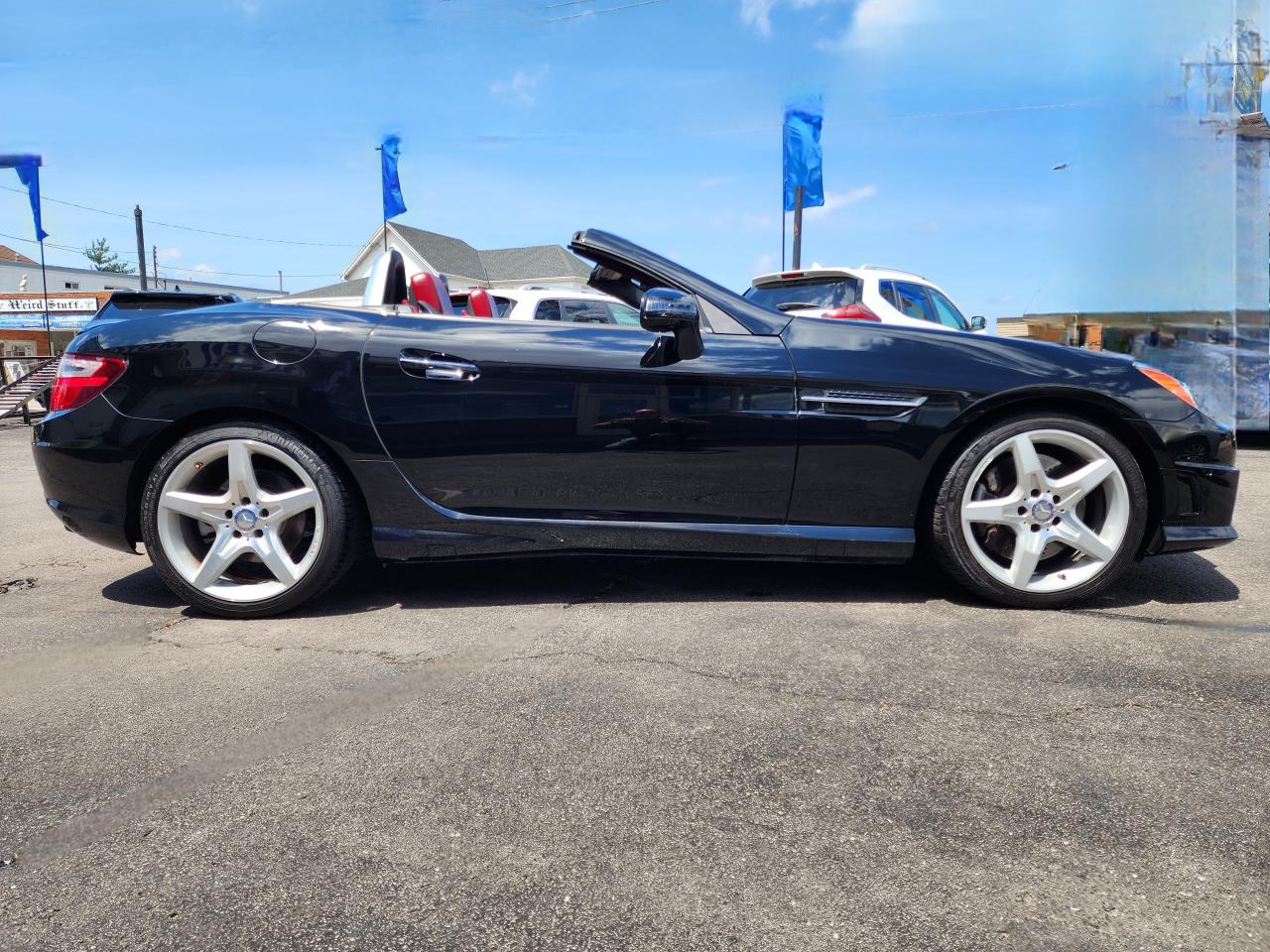 2013 Mercedes-Benz SLK SLK 350- Mint Condition Only 41,000 km - Photo #2
