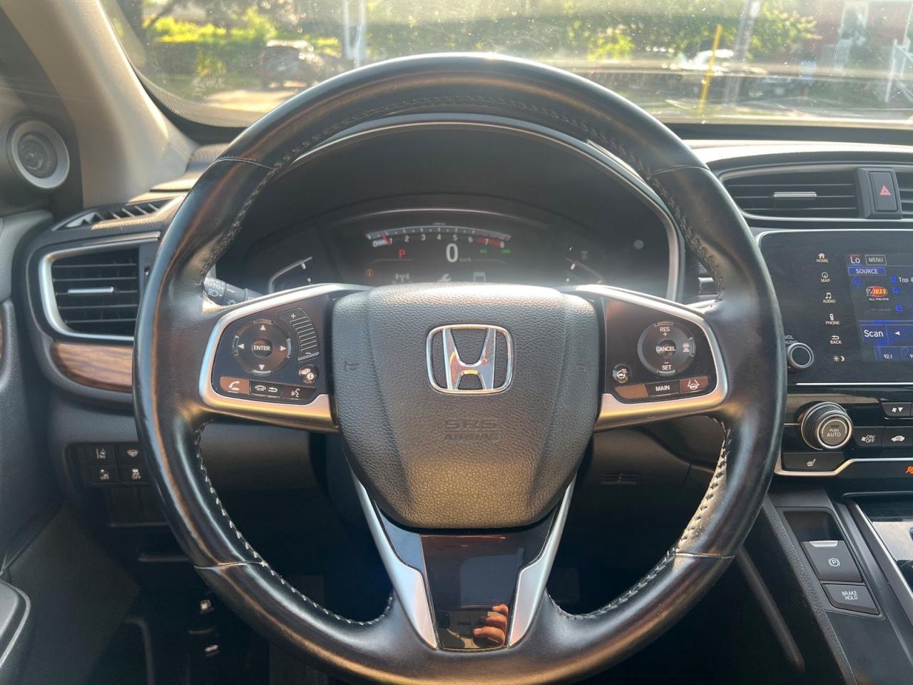 2017 Honda CR-V Touring AWD - Photo #16