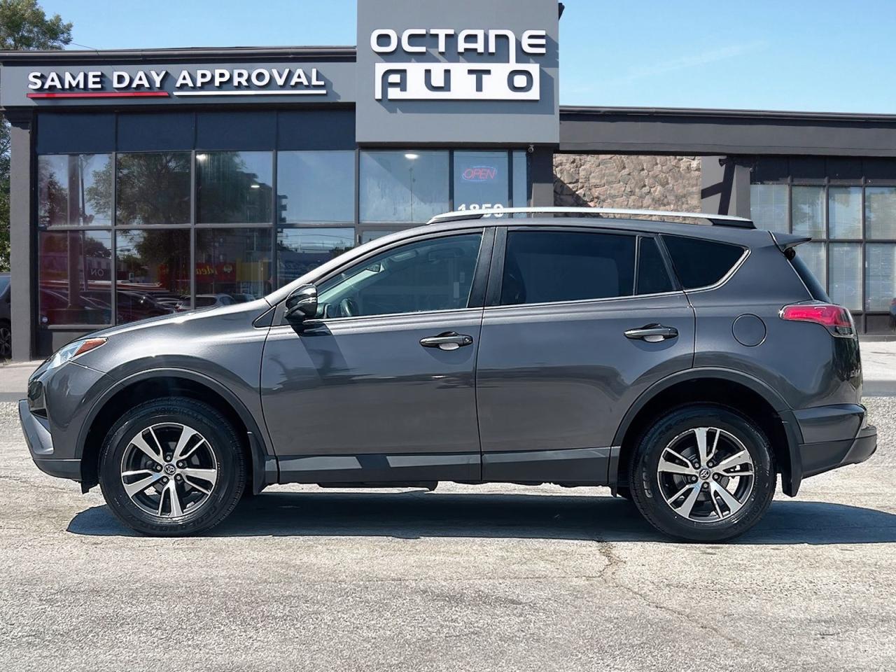2018 Toyota RAV4 LE - Photo #2