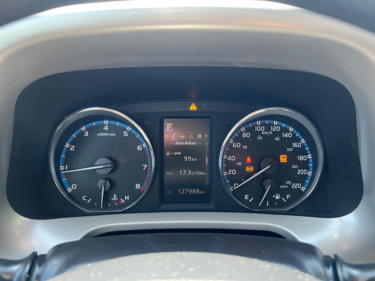 2018 Toyota RAV4 LE - Photo #19