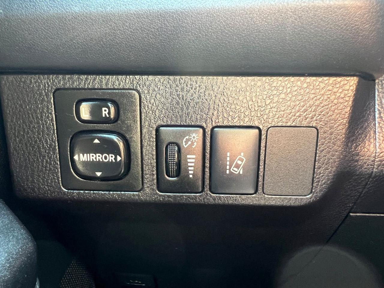 12725784