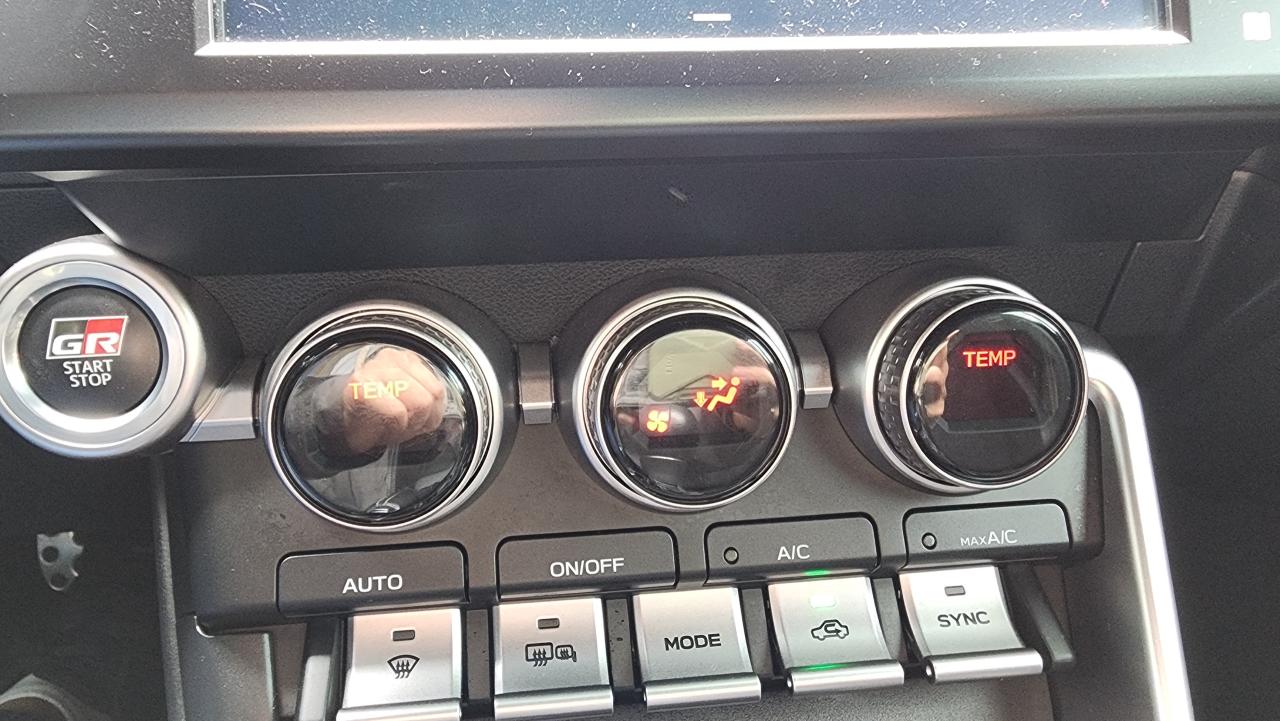 12725880
