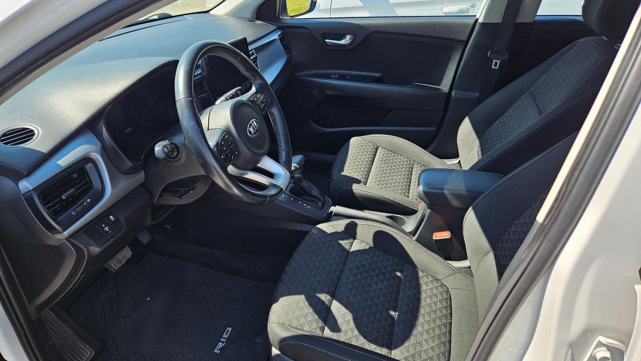 2021 Kia Rio LX+ - Photo #5