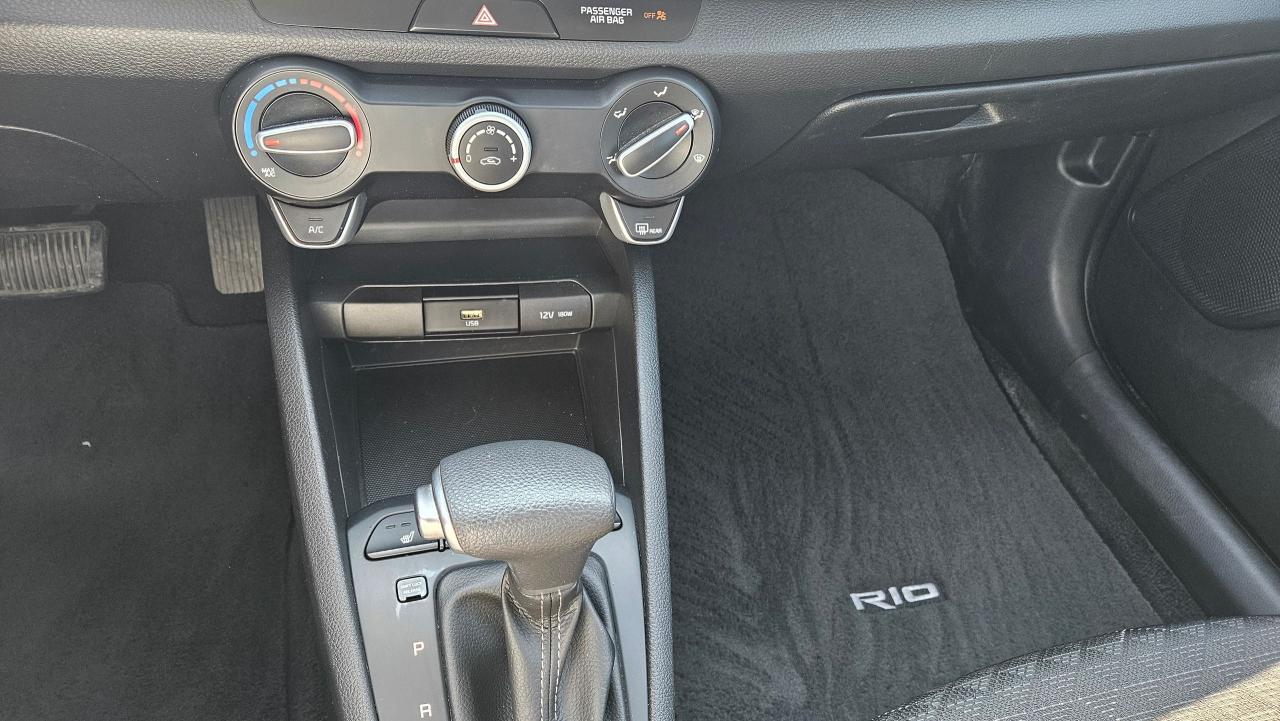 2021 Kia Rio LX+ - Photo #9