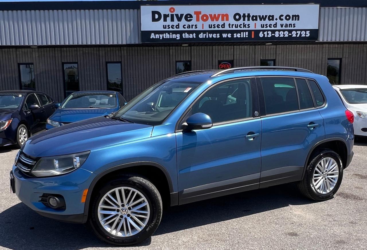 2017 Volkswagen Tiguan 4MOTION 4dr Wolfsburg Edition - Photo #2