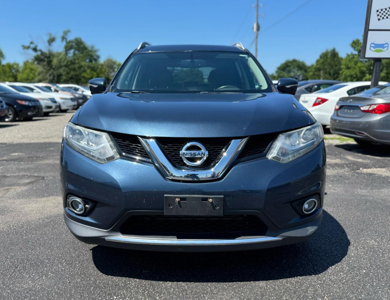 2015 Nissan Rogue S Photo8