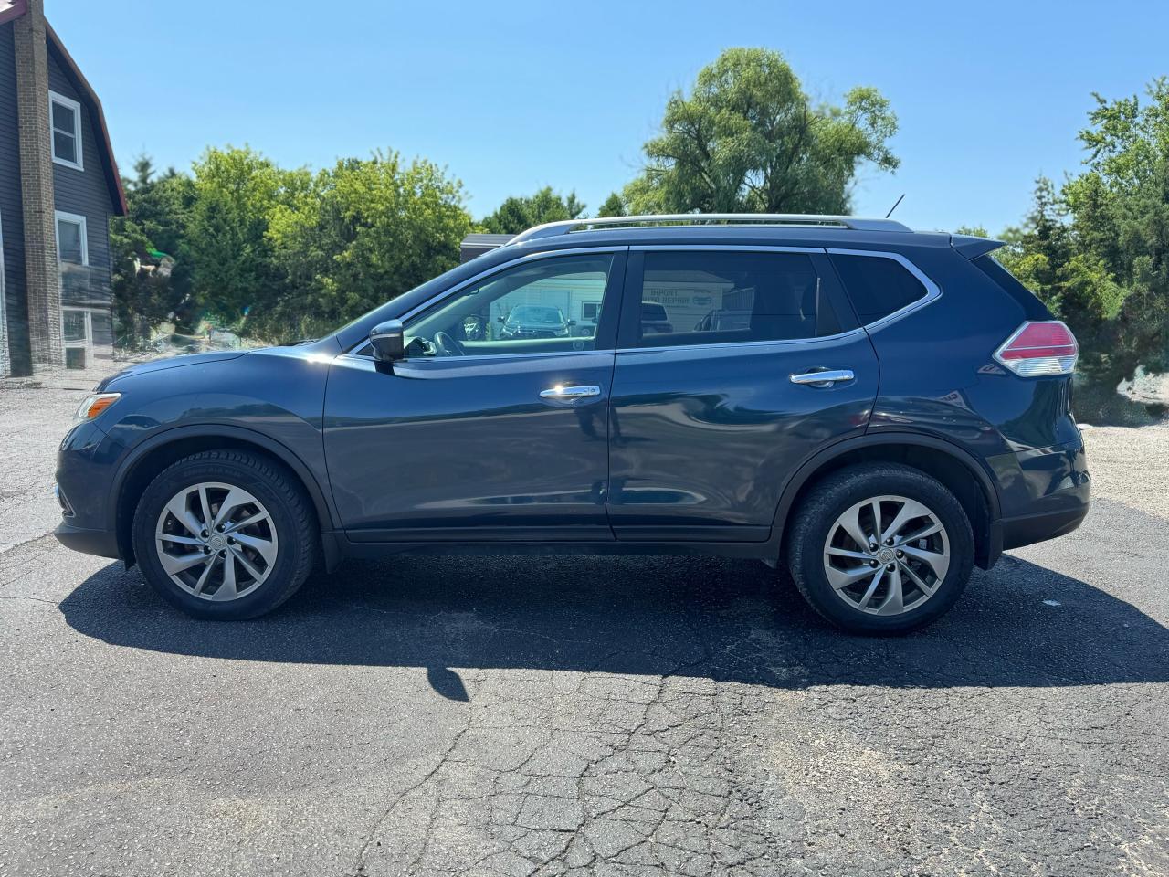 2015 Nissan Rogue S Photo6