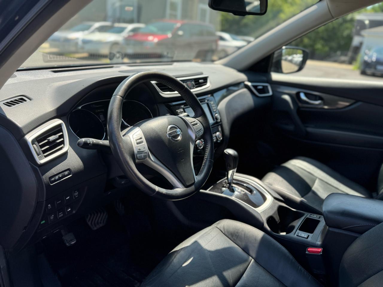 2015 Nissan Rogue S Photo9