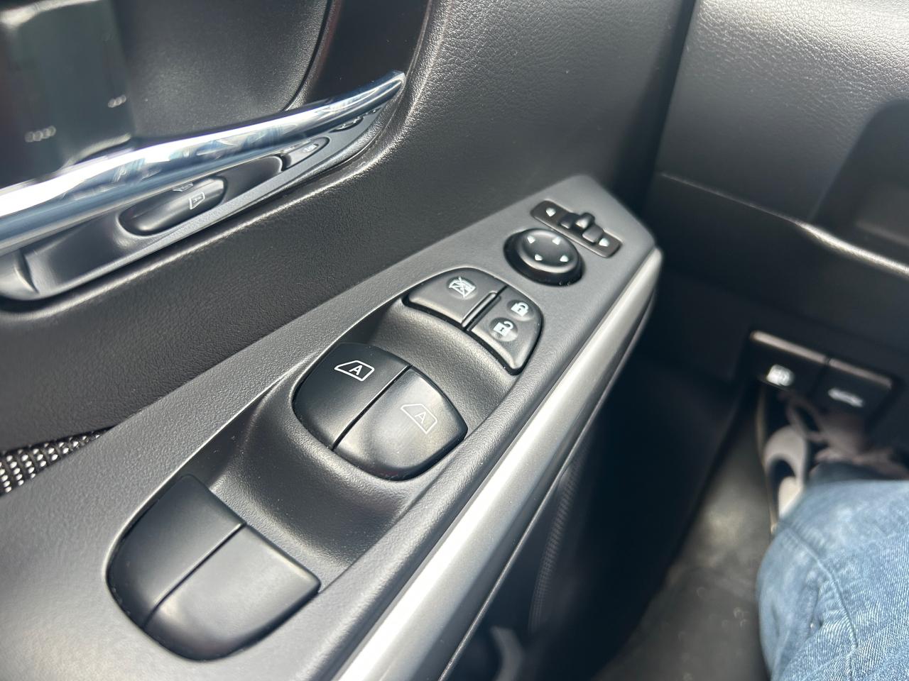 2019 Nissan Kicks S - Photo #15