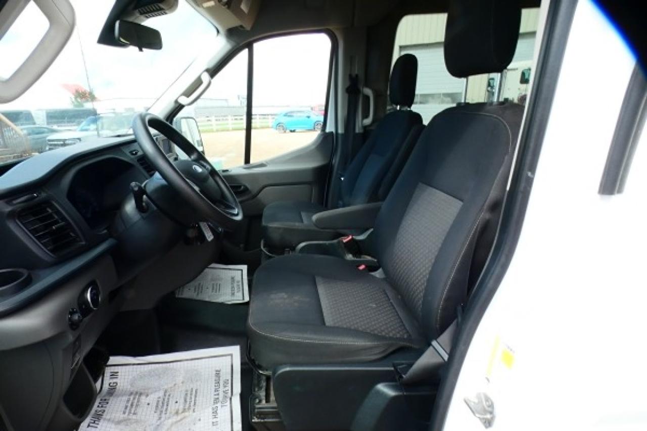 2023 Ford Transit 350 XL 12 pass. mid roof w/cloth seats, BUC - Photo #12