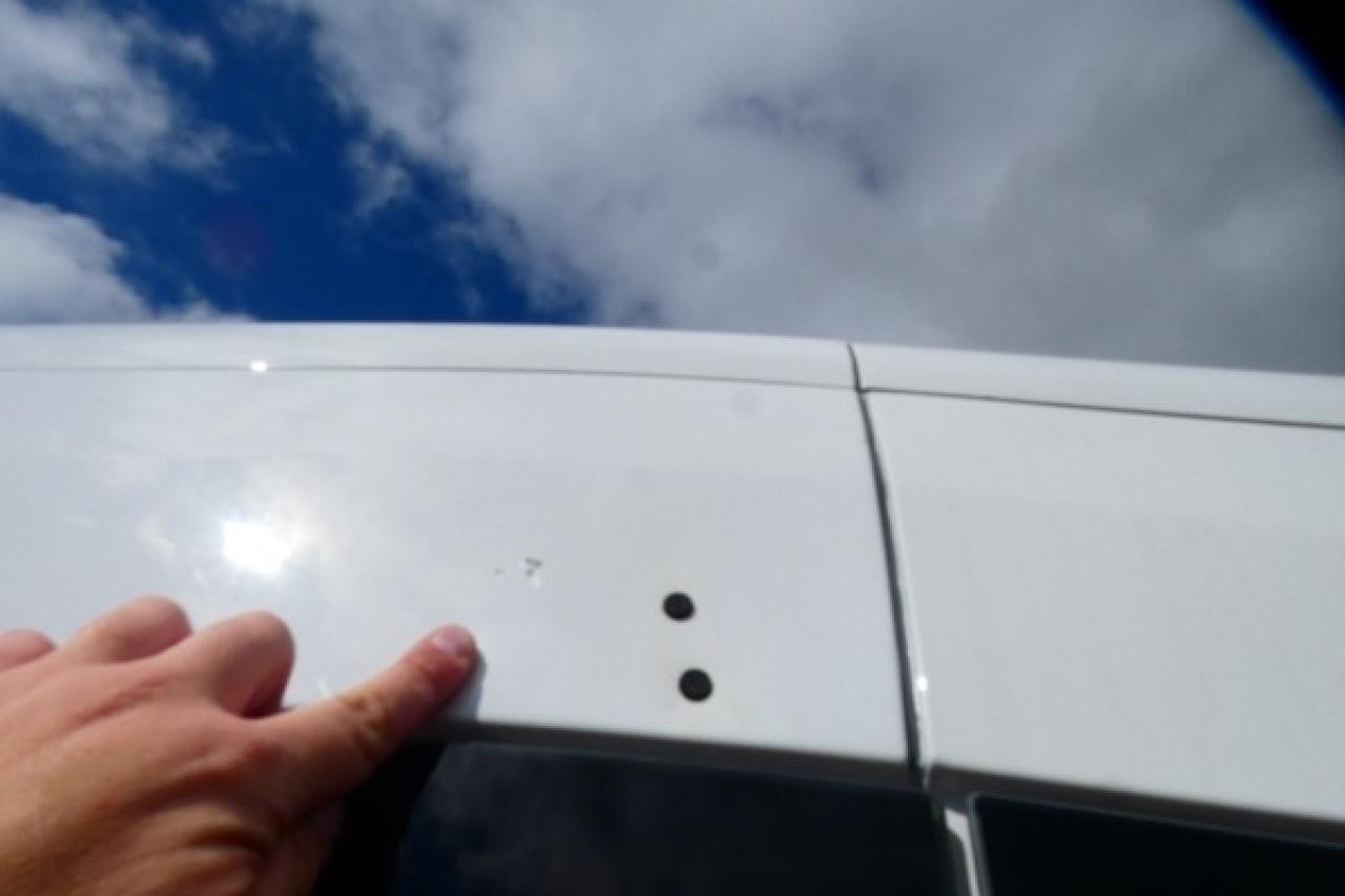 2023 Ford Transit 350 XL 12 pass. mid roof w/cloth seats, BUC - Photo #21