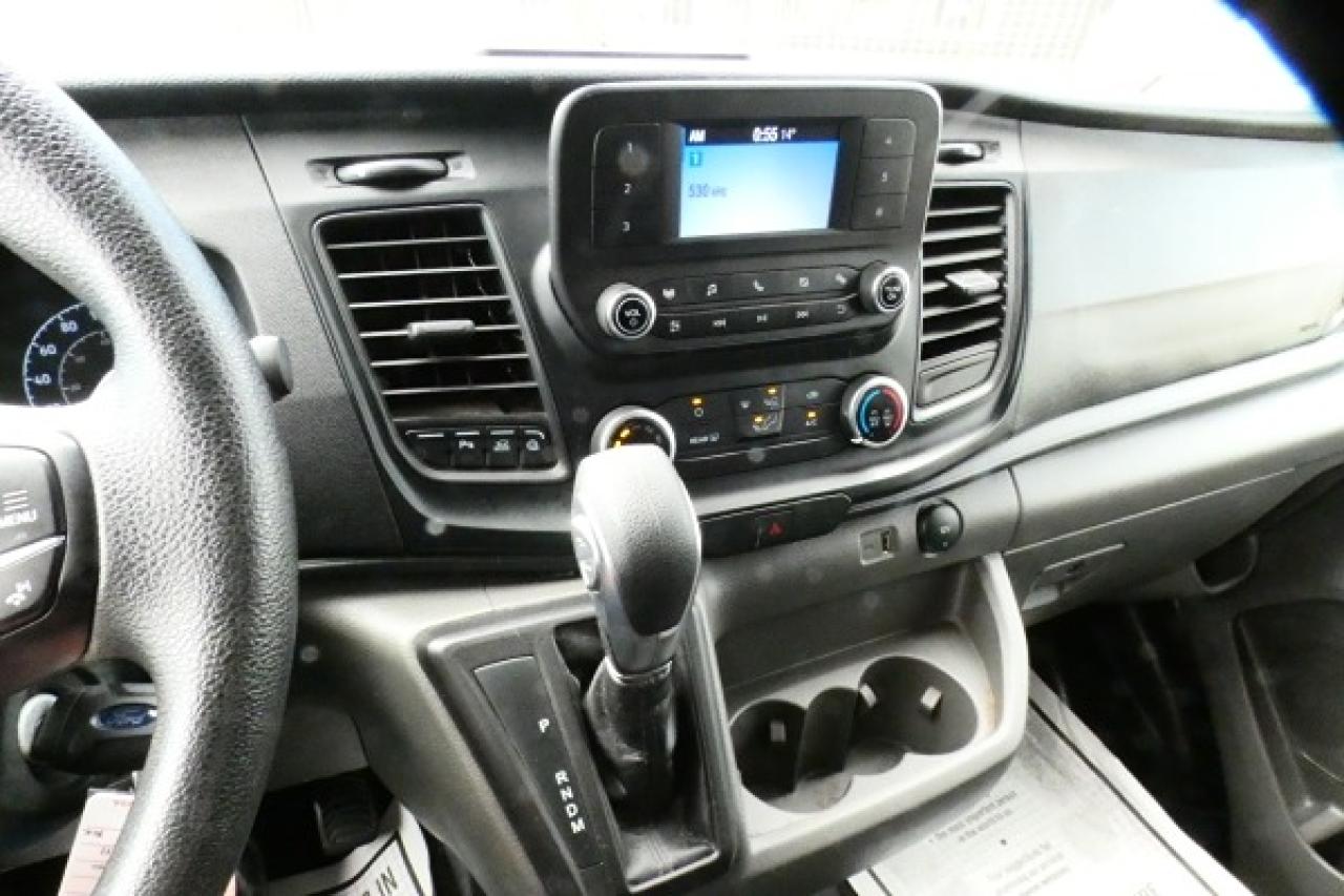 2023 Ford Transit 350 XL 12 pass. mid roof w/cloth seats, BUC - Photo #16