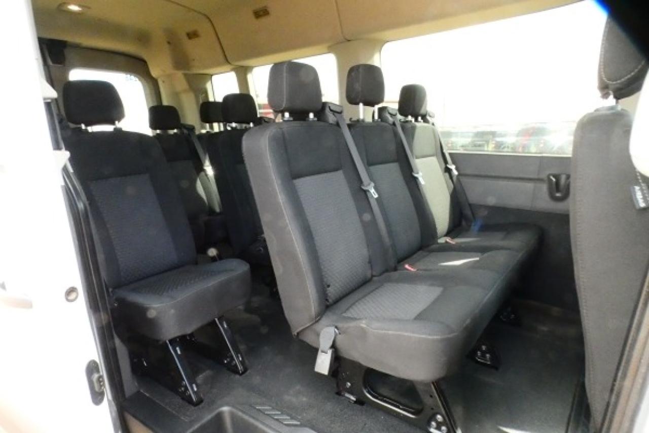 2023 Ford Transit 350 XL 12 pass. mid roof w/cloth seats, BUC - Photo #10